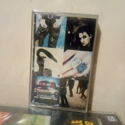 Achtung baby k7 tape - mc,