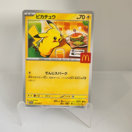 Carta pokemon pikachu fan art - pokemon,